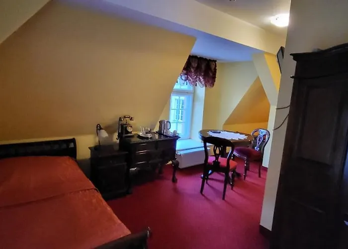 Nocleg ze śniadaniem Dom Schumannów 4*