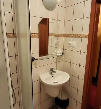 Dom Schumannów 3*