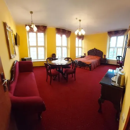 Bed & Breakfast Dom Schumannow 3*