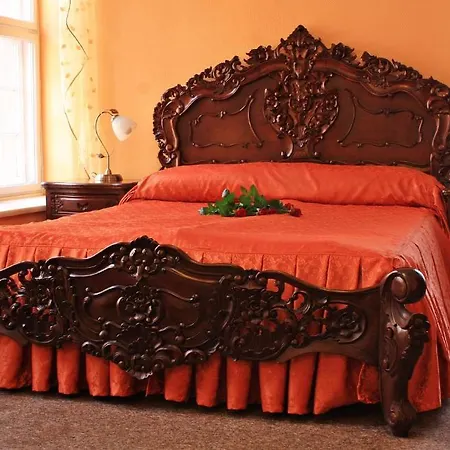 Bed & Breakfast Dom Schumannow 3*